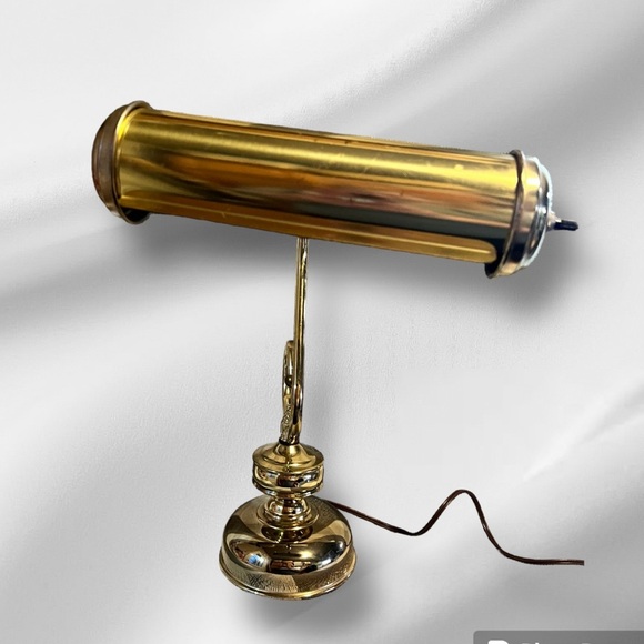 Vintage Underwriters Laboratories Brass Portable Banker Piano Student Desk Lamp - Picture 2 of 14